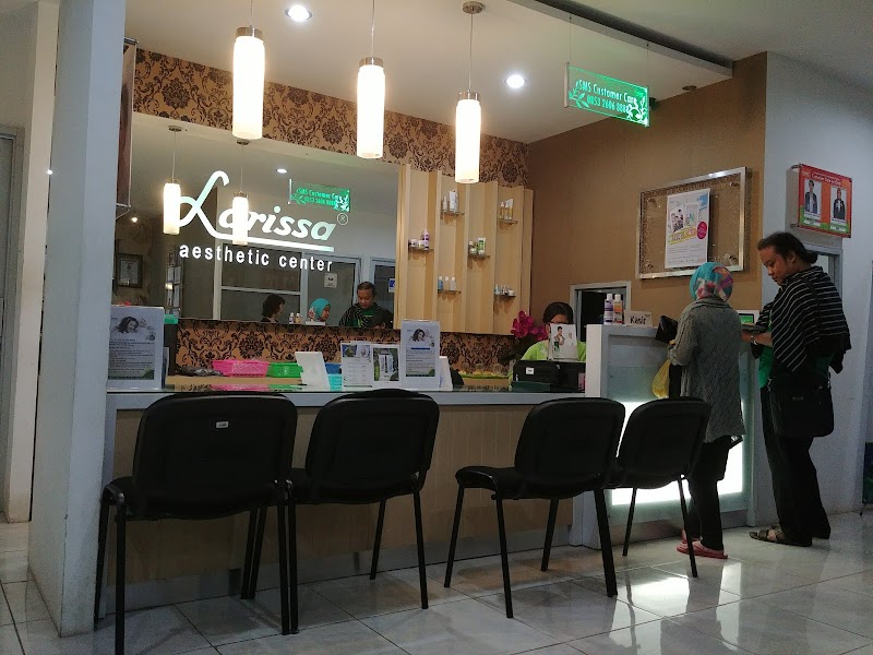 Hujan dan Obat: Kisah Kesehatan di Tritih Wetan yang Tak Terlupakan